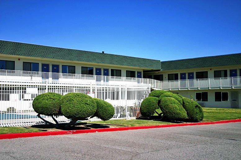 6-deming, Nm Hotel 2*